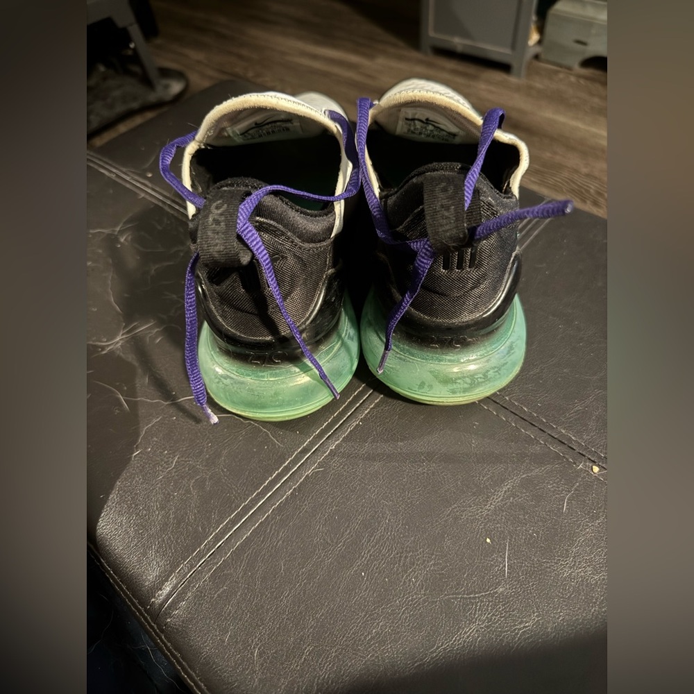 Nike WMNS Air Max 270 White Black Teal Purple - Picture 3 of 8